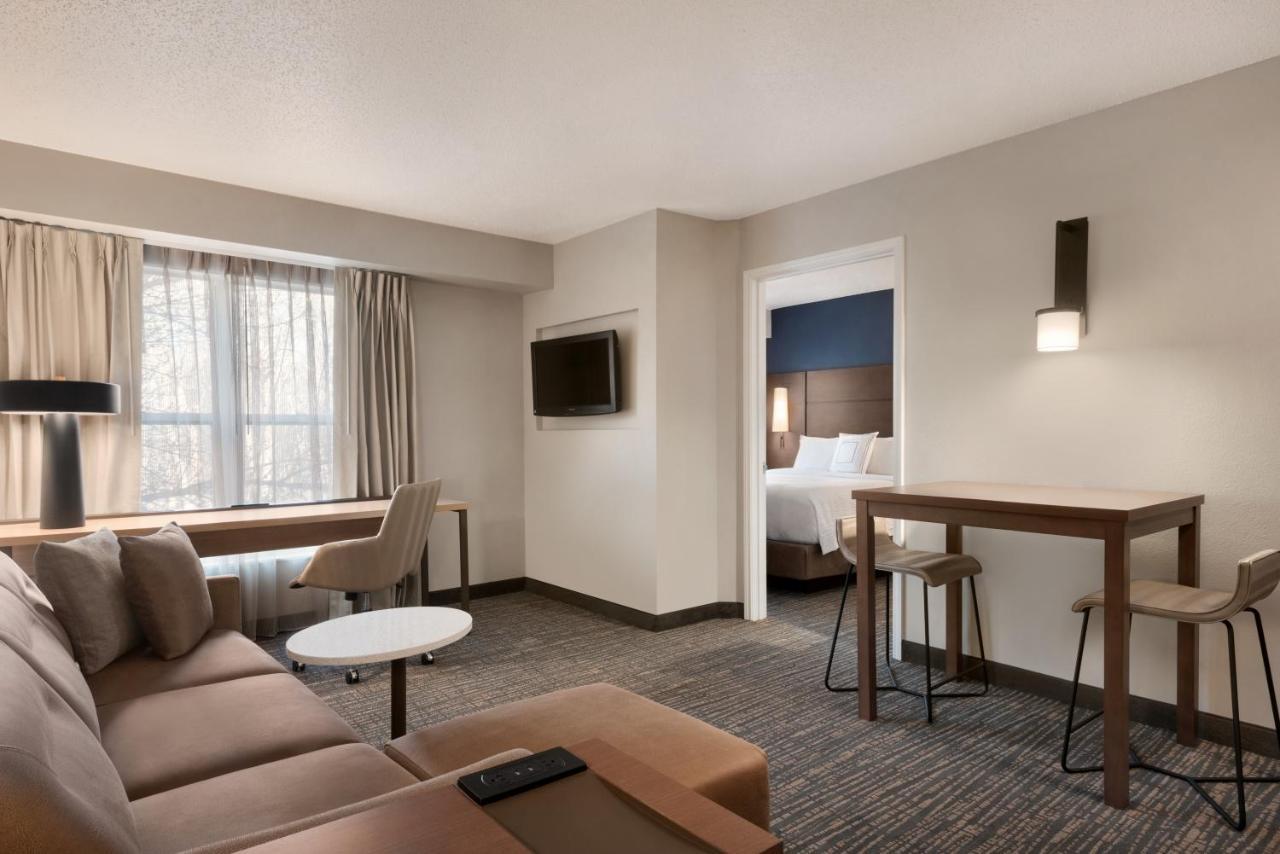 Residence Inn By Marriott West Springfield Exterior photo